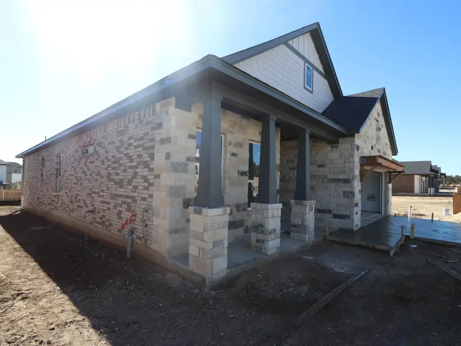 137 Bishop Wood Rd, Dripping Springs, TX 78620 - Image #2