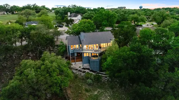 123 Top O The Lake Dr, Lakeway, TX 78734