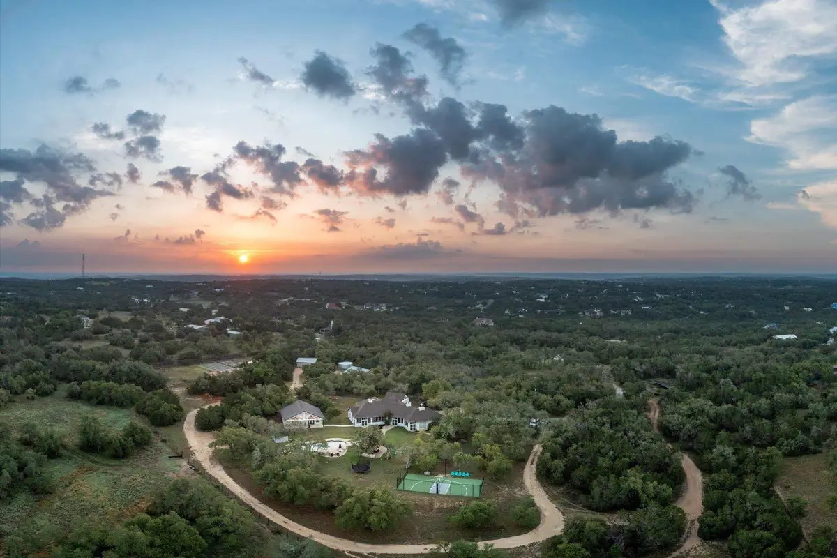101 Sundance Trl, Dripping Springs, TX 78620 - #1
