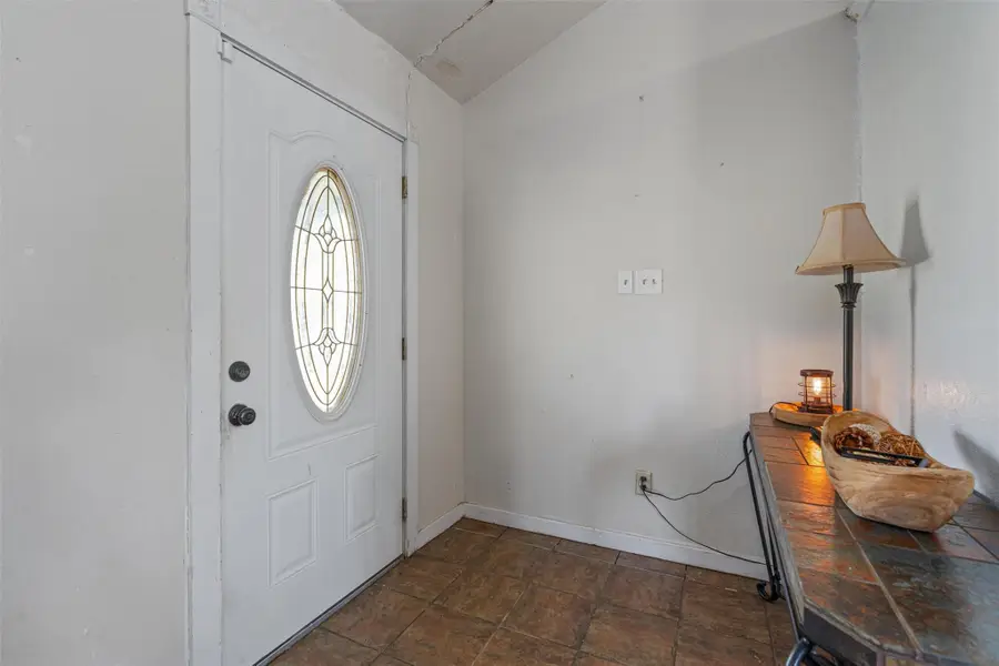 137 Scarlet Oaks Dr, Dale, TX 78616 - #2