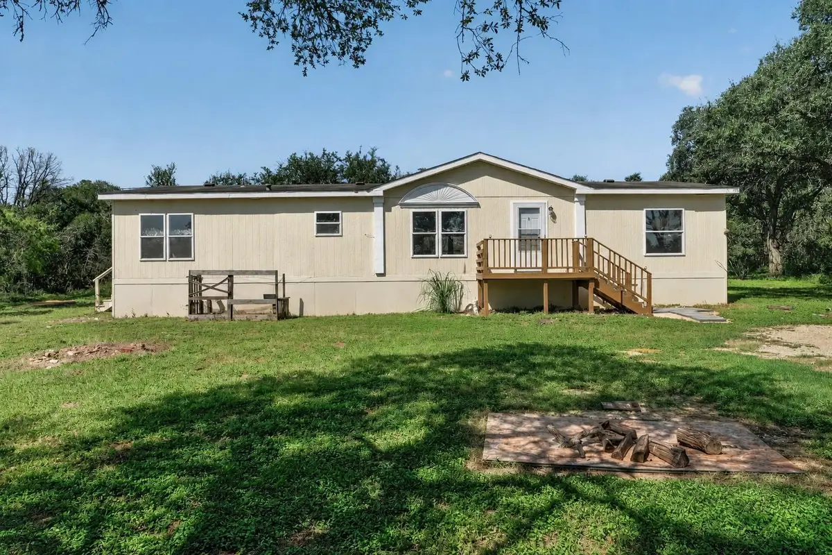140 Oak Mesa, San Marcos, TX 78666 - #1
