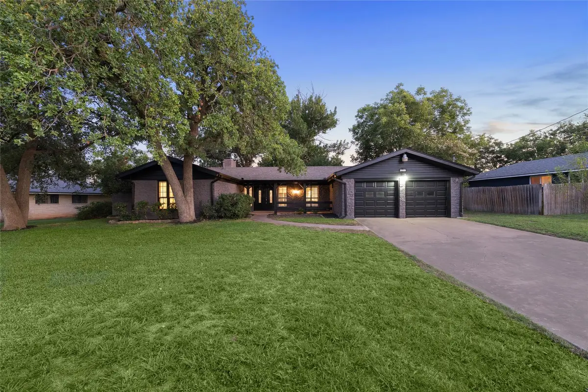 605 Meadowbrook Dr, Georgetown, TX 78628 - #1
