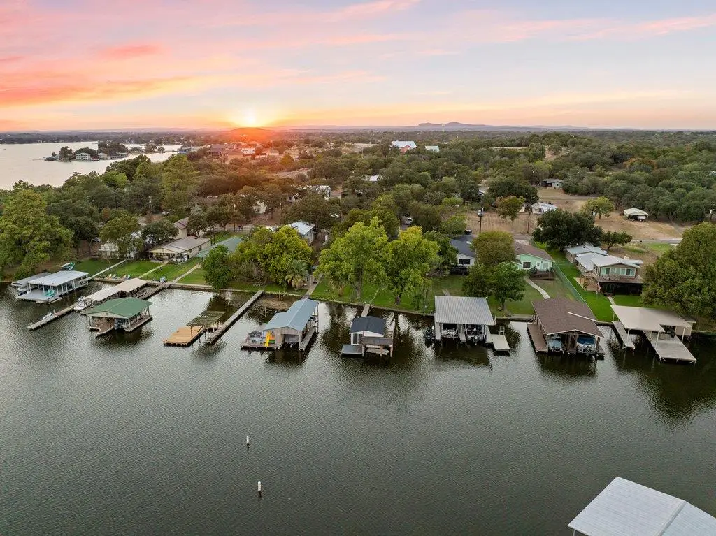 912 Hill Circle West Dr, Granite Shoals, TX 78654 - #1
