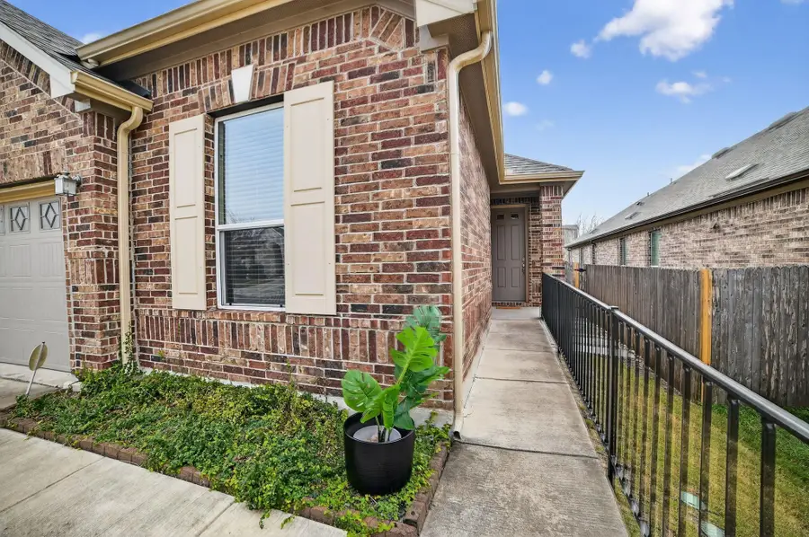 1525 Arial Dr, Austin, TX 78753 - Image #2