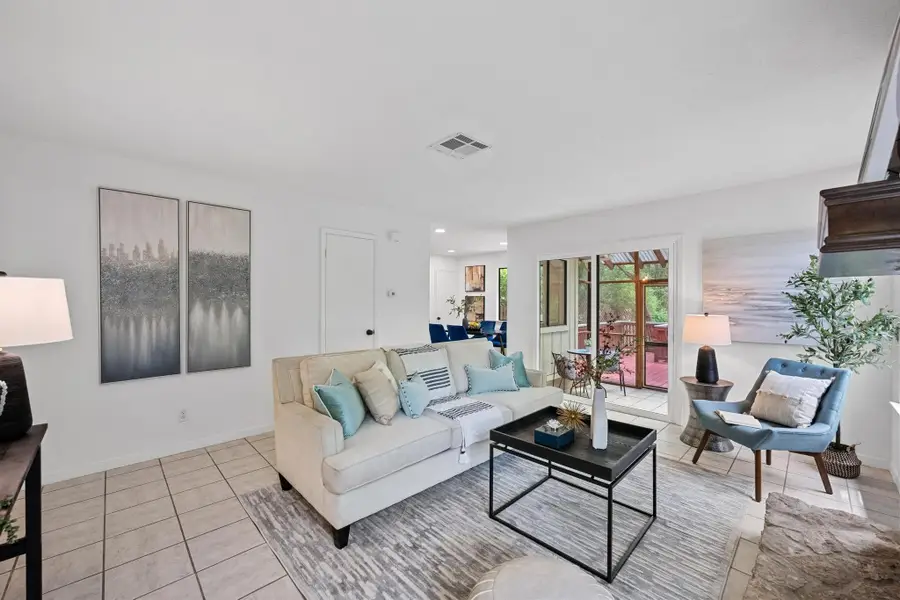 1511 Terrapin Ct #B, Austin, TX 78746 - Image #2