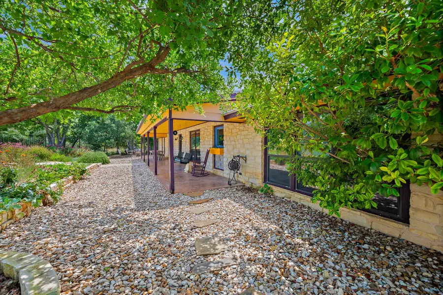 501 Liberty Dr, Liberty Hill, TX 78642 - #3