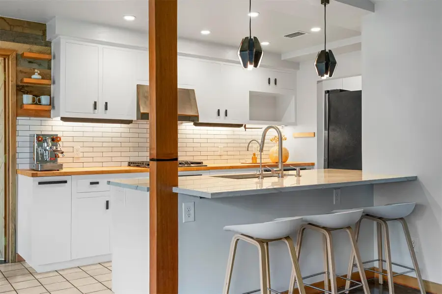 1111 Radam Cir, Austin, TX 78745 - #3