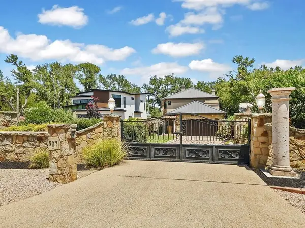 507 Sandy Mountain Dr, Sunrise Beach, TX 78643