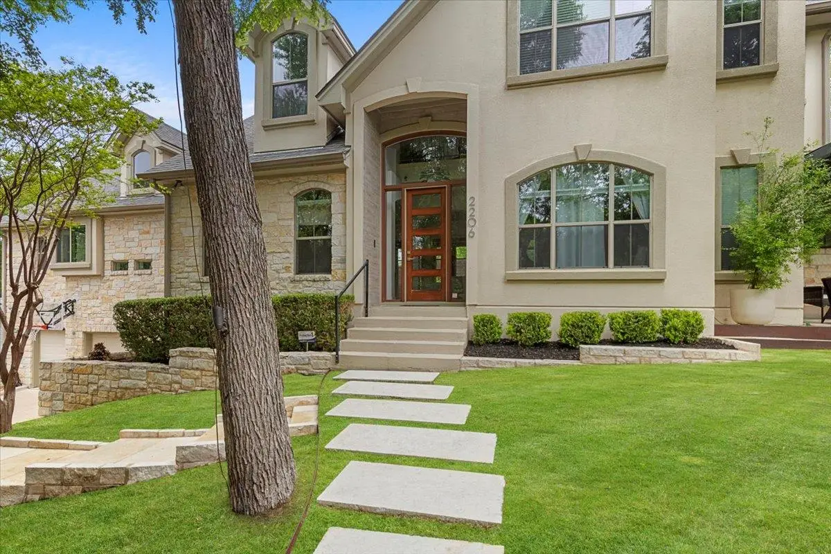 2206 W 11th St, Austin, TX 78703 - #1