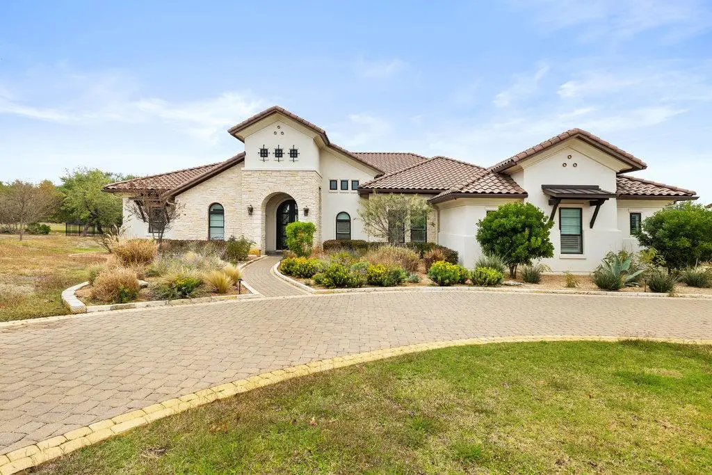 8609 Bellancia Dr, Austin, TX 78738 - #1