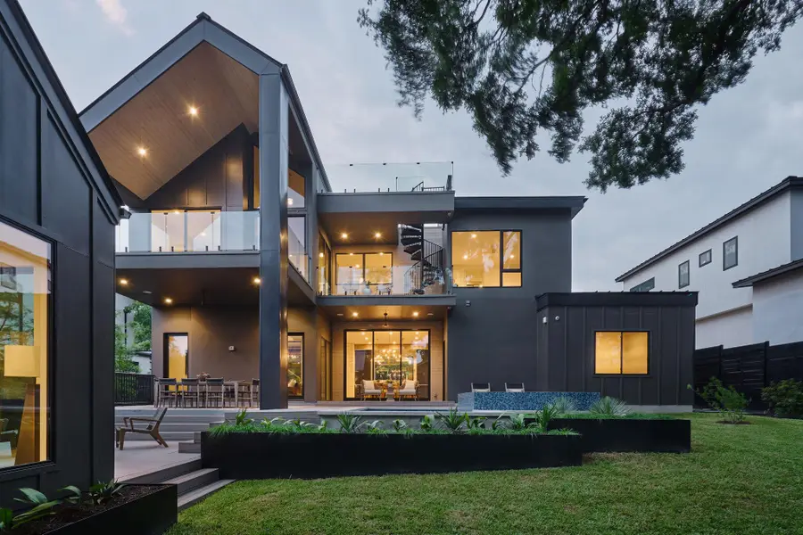 1602 Taylor Gaines St, Austin, TX 78741 - #3