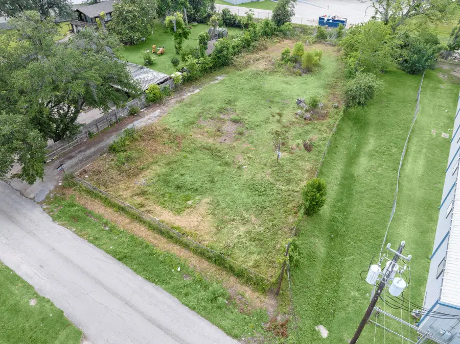 345 Delz St, Houston, TX 77018 - #3