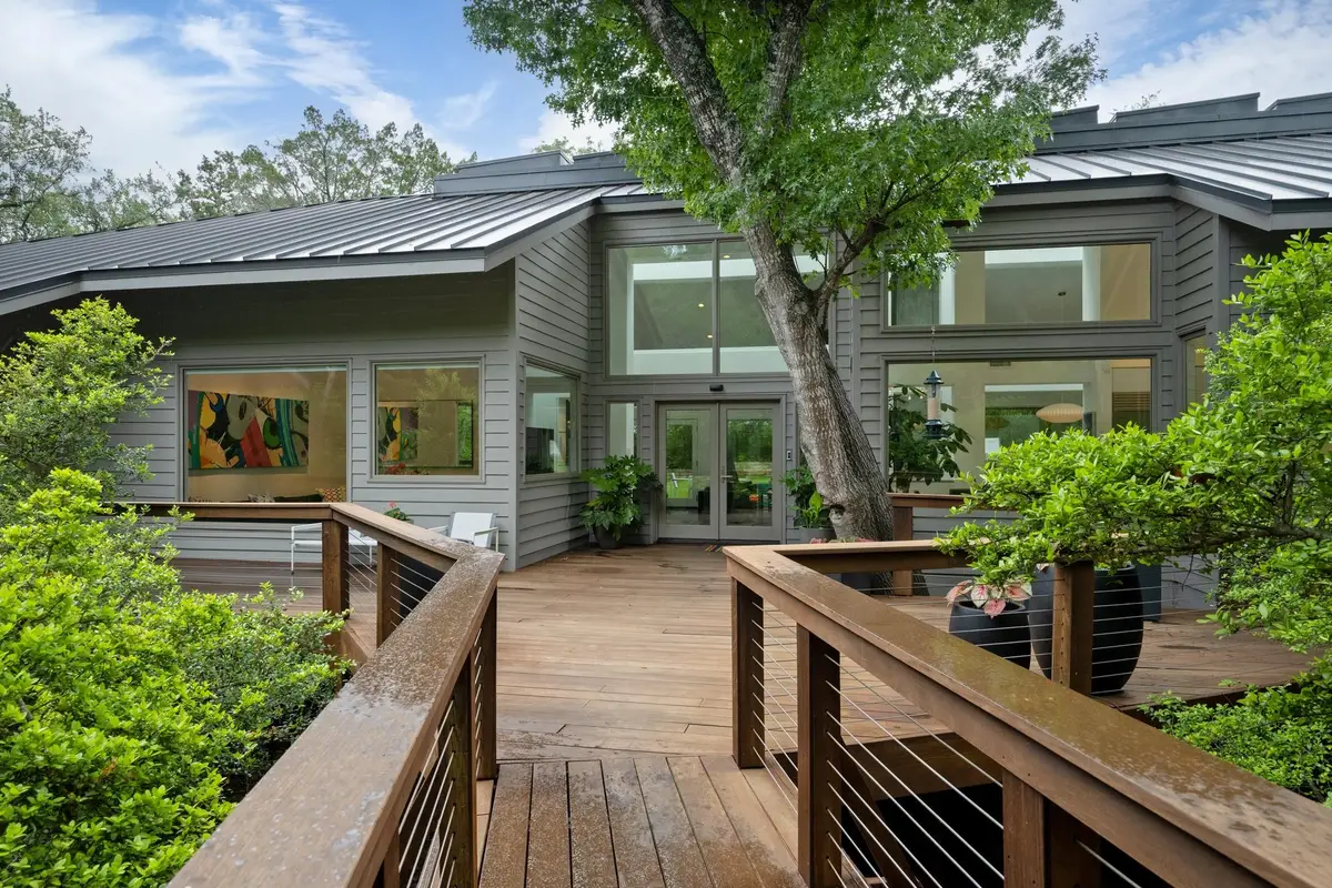 6 Las Brisas Dr, West Lake Hills, TX 78746 - #1