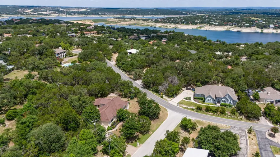 501 Flamingo Blvd, Lakeway, TX 78734 - #3