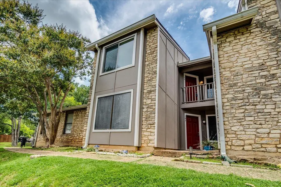1720 Timber Ridge Rd 166 Rd, Austin, TX 78741 - #2