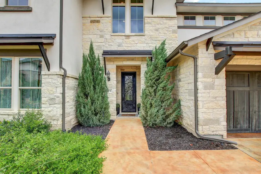 304 Coniglio Cv, Austin, TX 78738 - #2