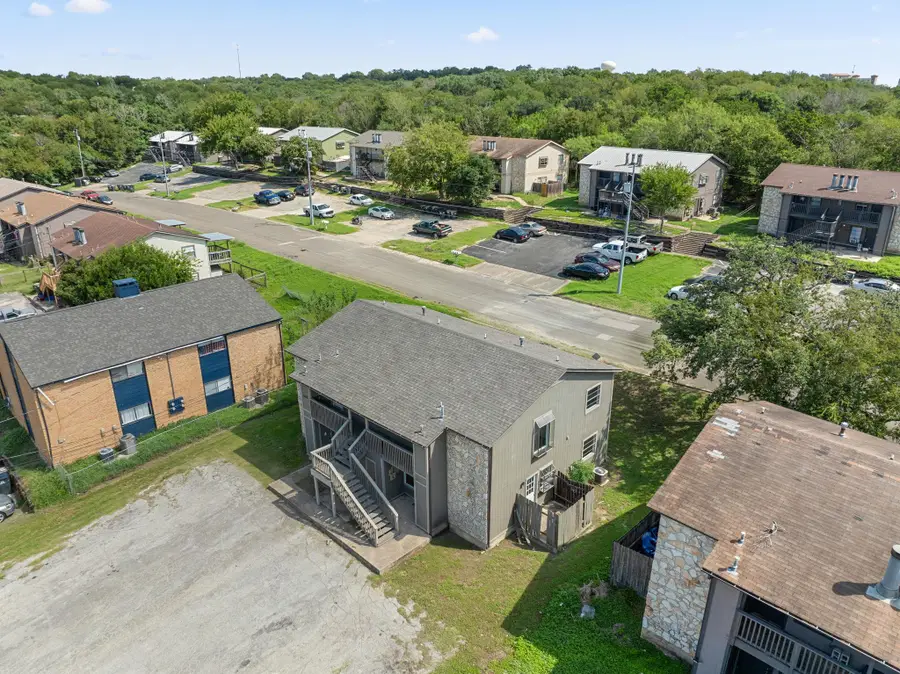 608 Bracewood Cir, San Marcos, TX 78666 - #2