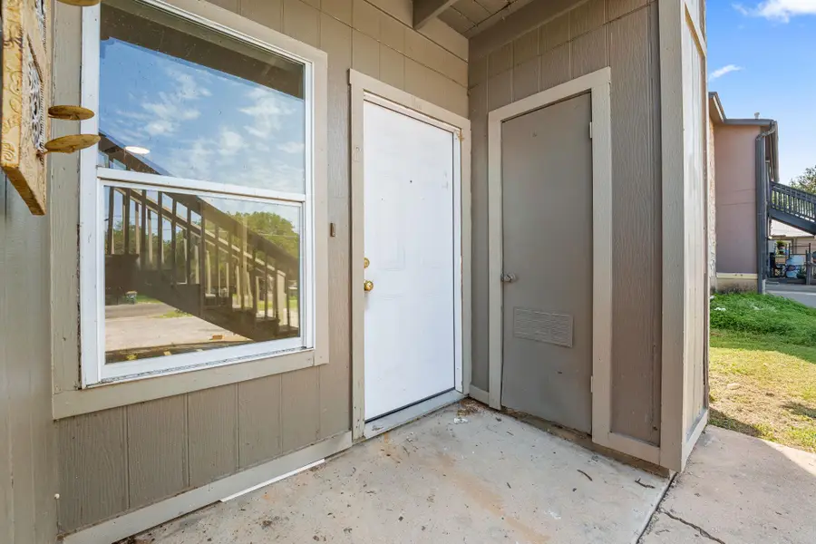 608 Bracewood Cir, San Marcos, TX 78666 - #3