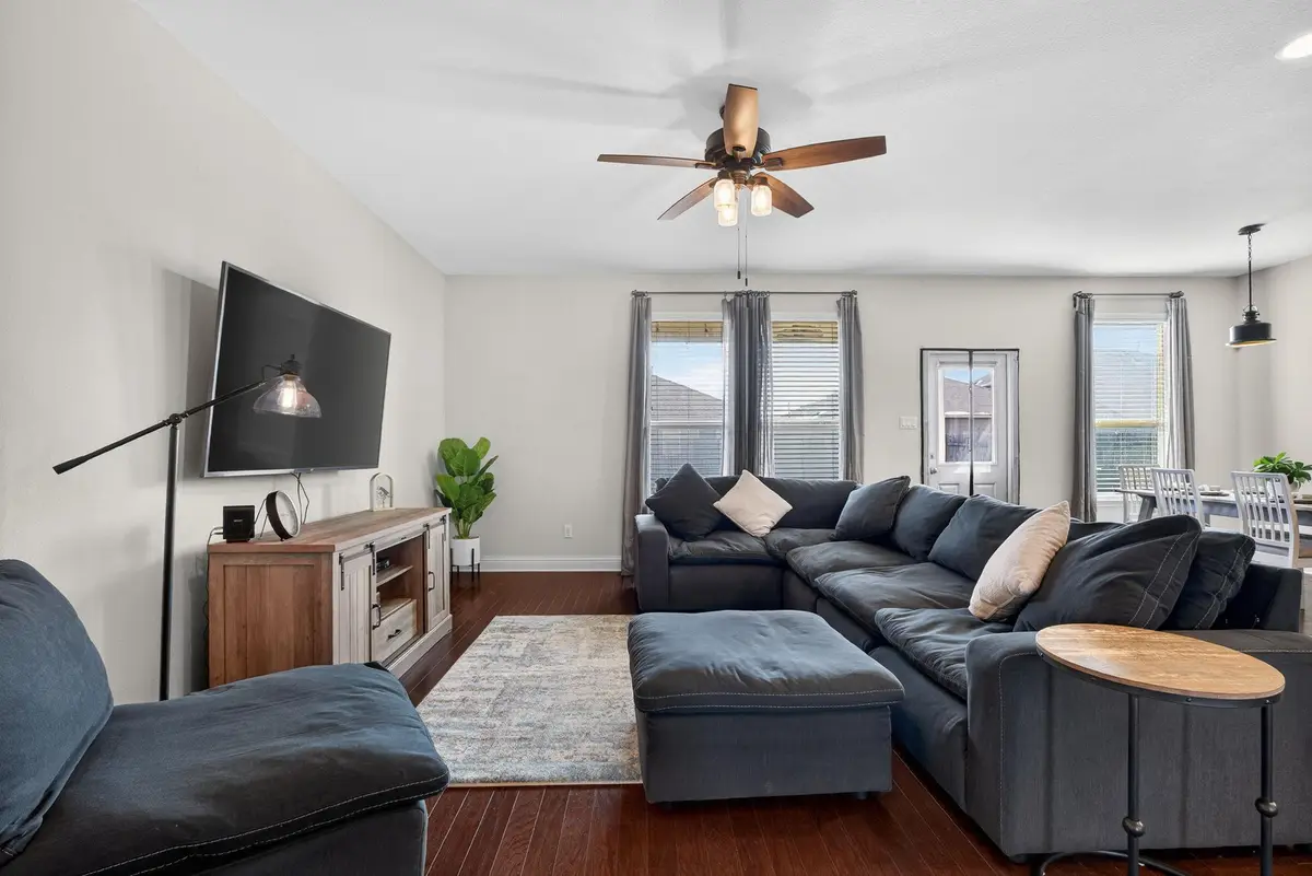 19813 Shinning Isle Run, Pflugerville, TX 78660 - Image #1