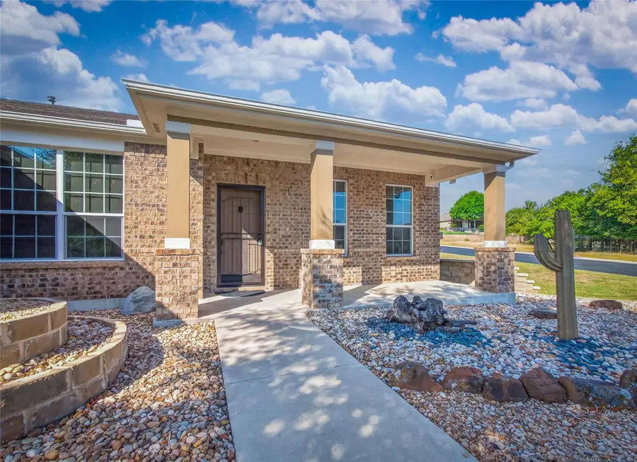 435 Davis Mountain Cir, Georgetown, TX 78633 - #2