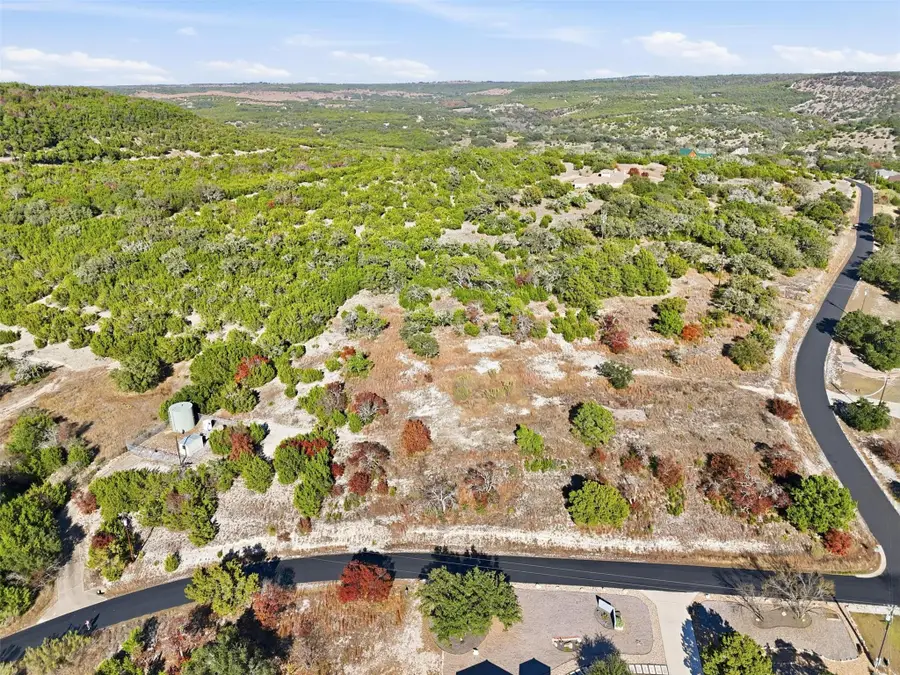 29910 Montana Ridge Pass, Marble Falls, TX 78654 - Image #3
