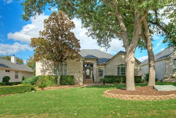 10813 River Plantation Dr, Austin, TX 78747