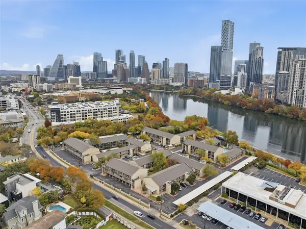 500 E Riverside Dr #133, Austin, TX 78704