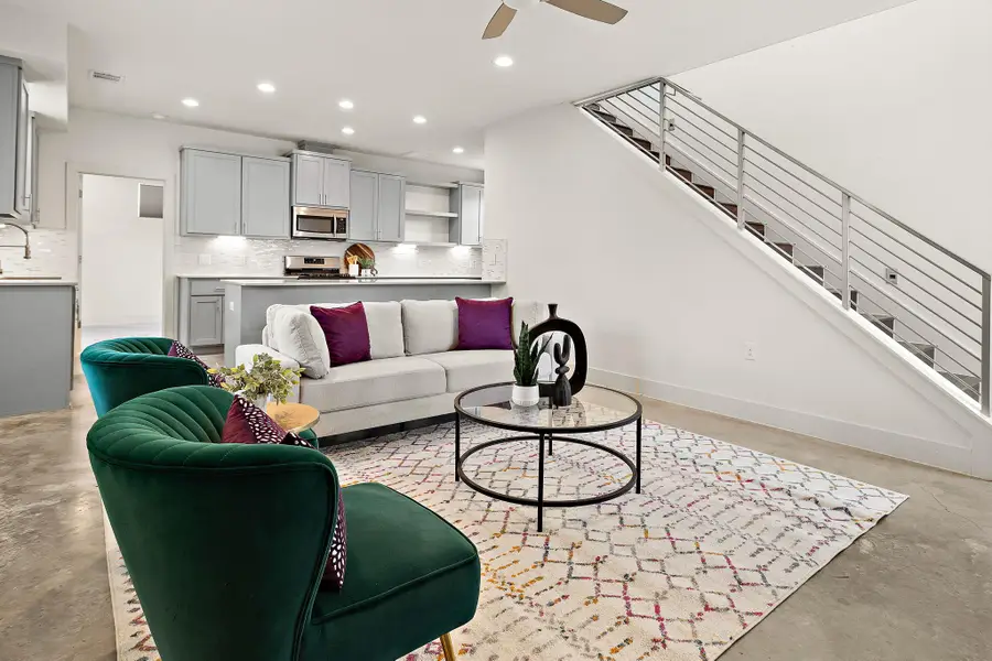 7301 Providence Ave #A, Austin, TX 78752 - Image #2