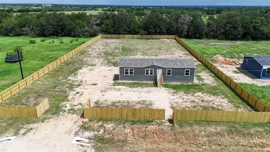 161 Azalea Ct, Dale, TX 78616 - #2