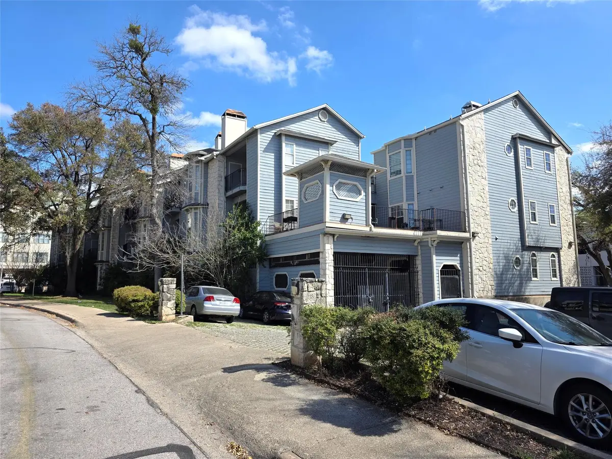 3111 Tom Green St #207, Austin, TX 78705 - #1