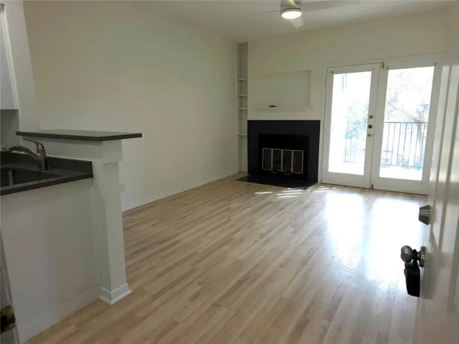 3111 Tom Green St #207, Austin, TX 78705 - #3