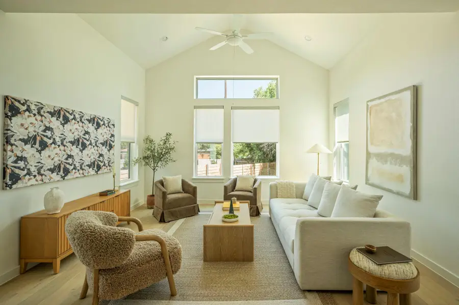 5107 Menchaca Rd #1, Austin, TX 78745 - Image #2