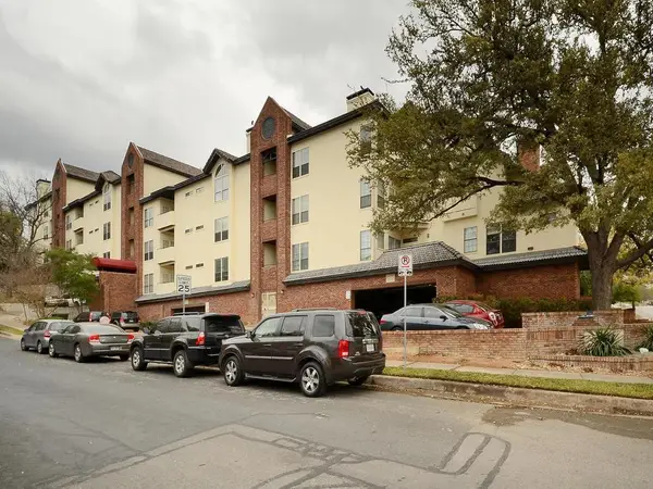 3001 Cedar St #117, Austin, TX 78705