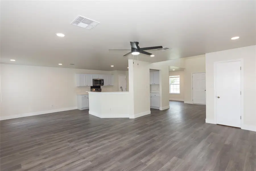 223 Herrera Trl, Hutto, TX 78634 - #3