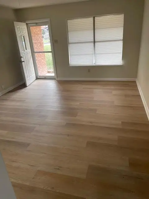 102 W Covington Dr, Austin, TX 78753 - #2