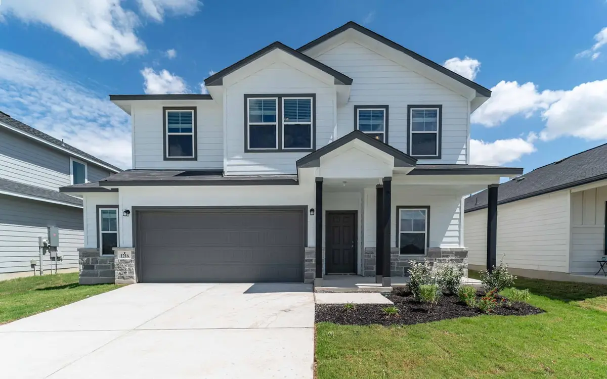 1216 Sweden, Seguin, TX 78155 - #1