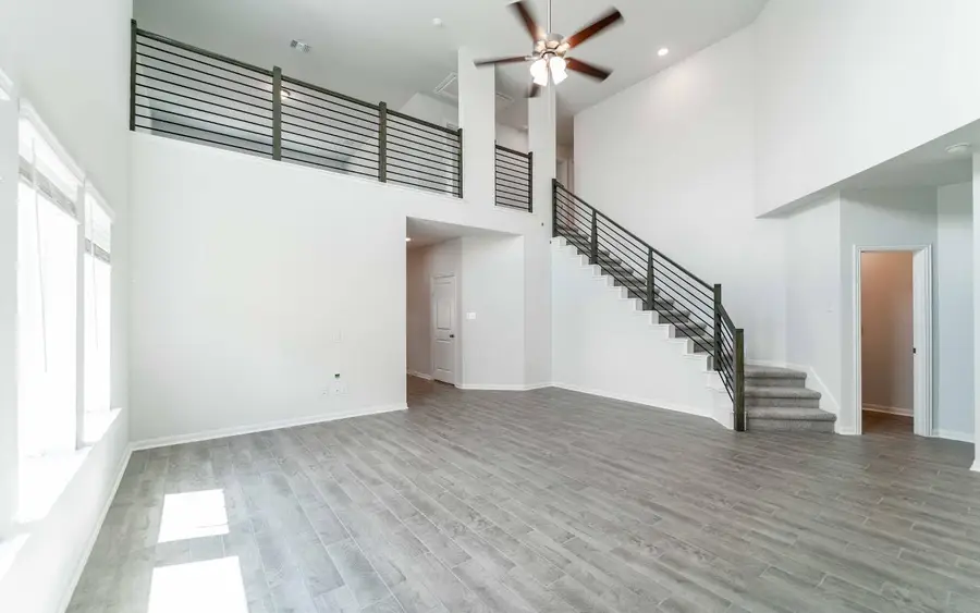 1216 Sweden, Seguin, TX 78155 - #3