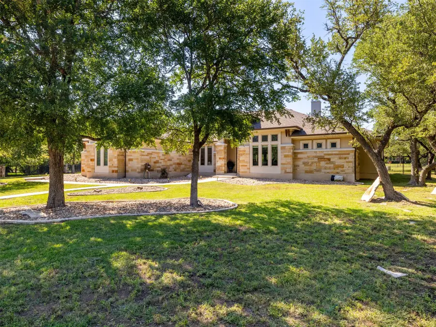 109 Cascada Cv, Georgetown, TX 78633 - #2