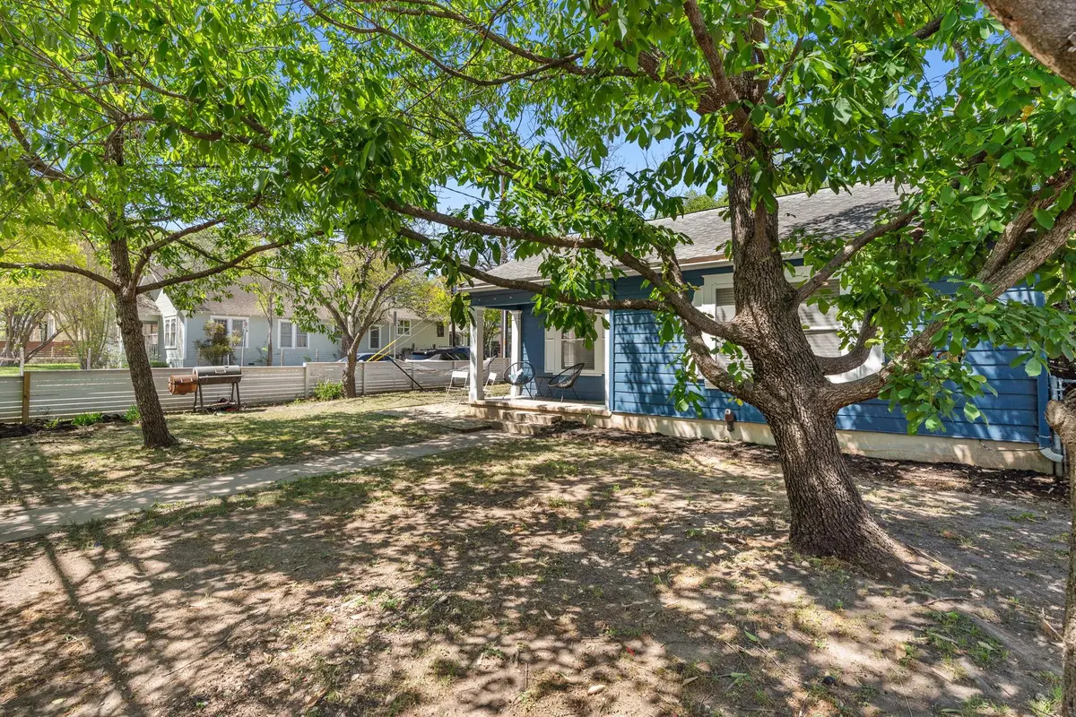 1910 Kinney Ave, Austin, TX 78704 - #1