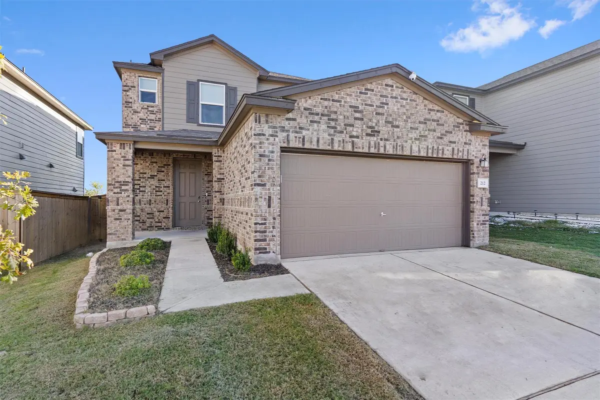 212 Katie Elder Dr, Jarrell, TX 76537 - Image #1