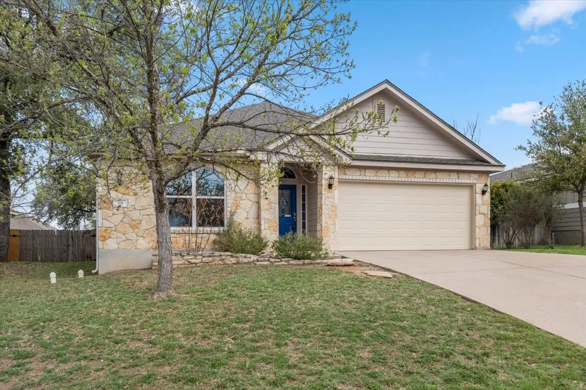 119 E Wildflower Blvd, Marble Falls, TX 78654 - #1