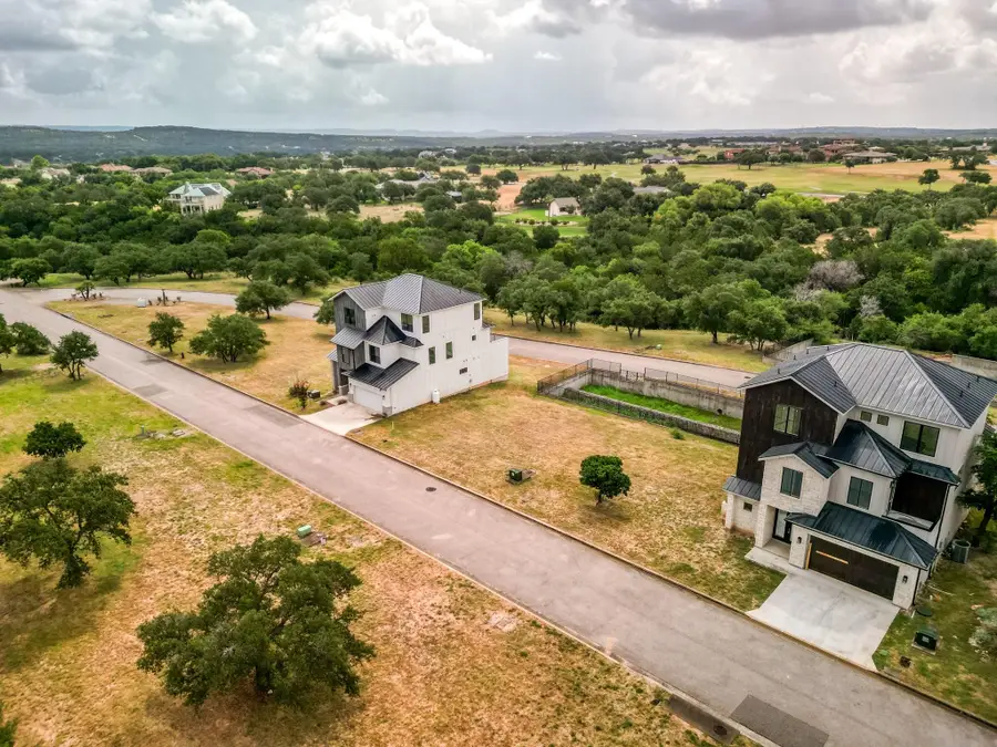 2433 Bruin Dr #53, Spicewood, TX 78669 - #2