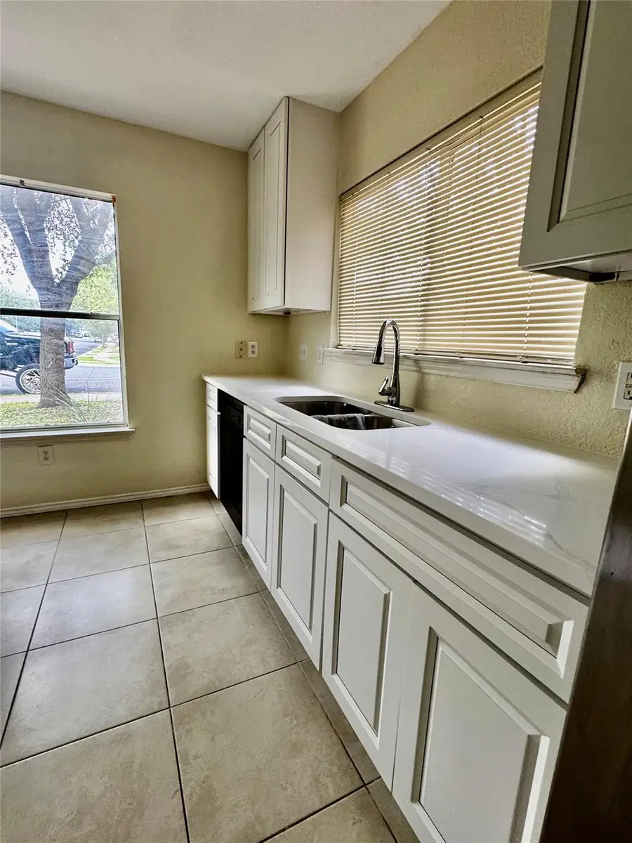 10341 Garbacz Dr, Austin, TX 78748 - #3