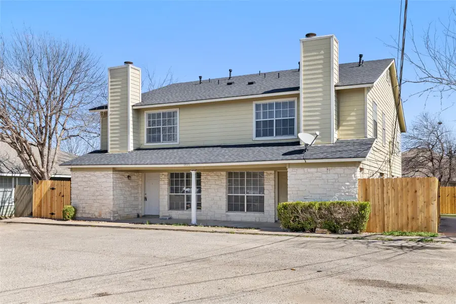 2203 Creekside Ln, Georgetown, TX 78626 - #2