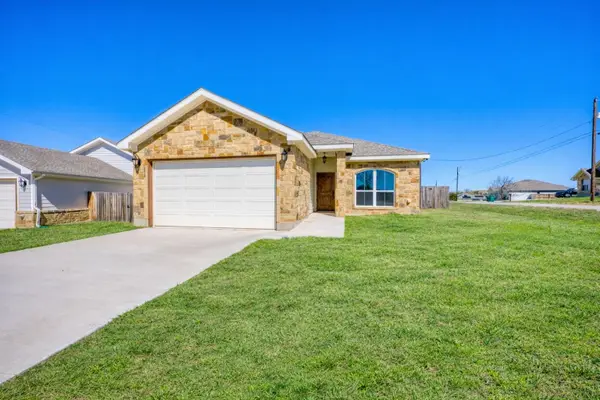 1516 Stonecrests Dr, Granite Shoals, TX 78654
