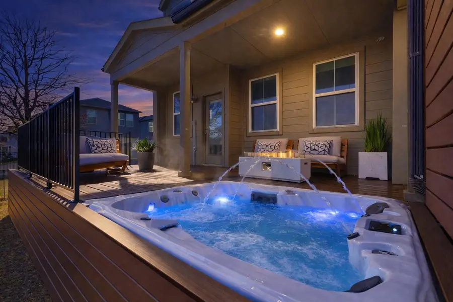 7120 Silver Star Ln, Austin, TX 78744 - Image #3