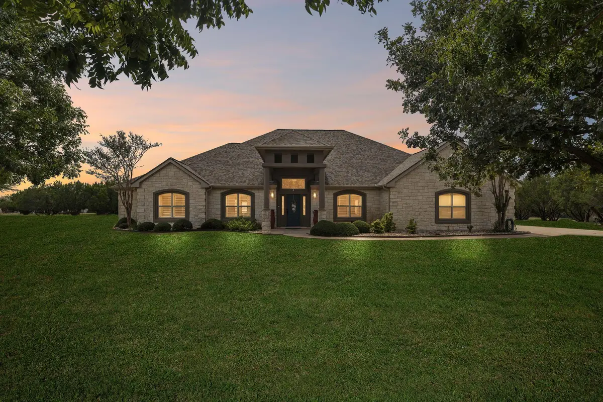 120 Davis Ln, Georgetown, TX 78633 - #1