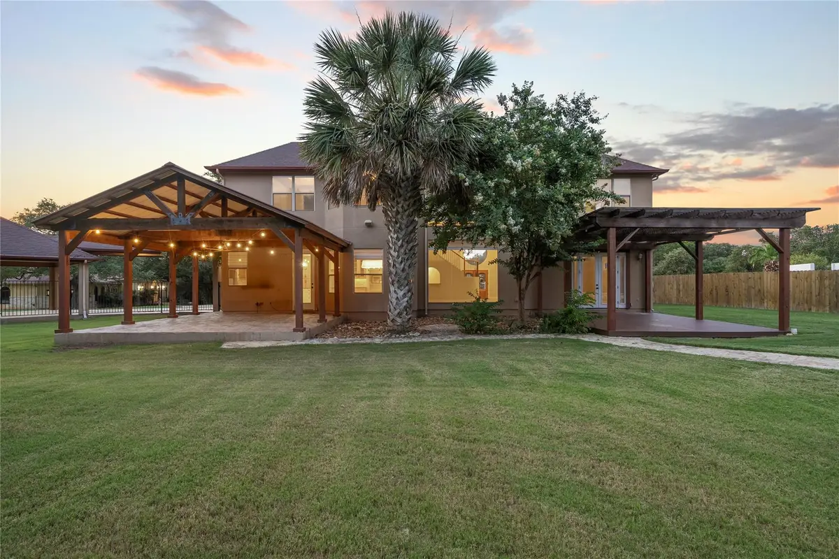 17 Horseshoe Ct, New Braunfels, TX 78132 - #1