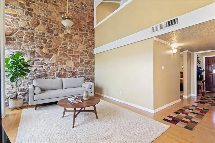 317 Venture Blvd S, Point Venture, TX 78645 - #2