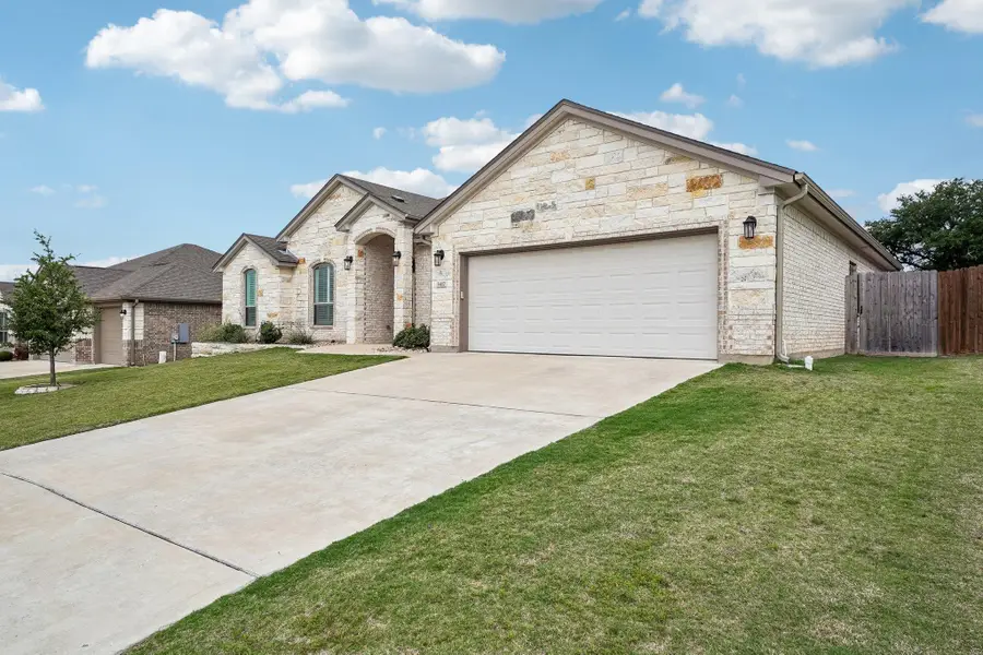 3417 Waggoner Dr, Belton, TX 76513 - #3